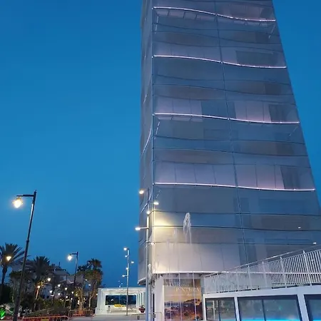 Apartment A 150 Metros De La Playa Y Del Puerto Deportivo Estepona
